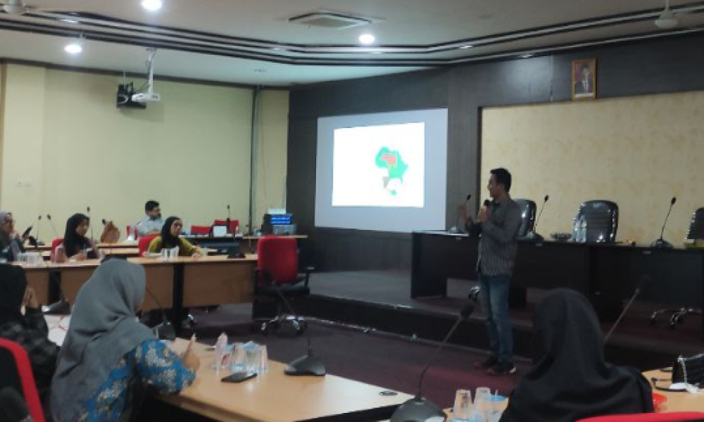 Impact Assessment - FGD Pengelolaan Beasiswa dan Alumni - Adaro Foundation